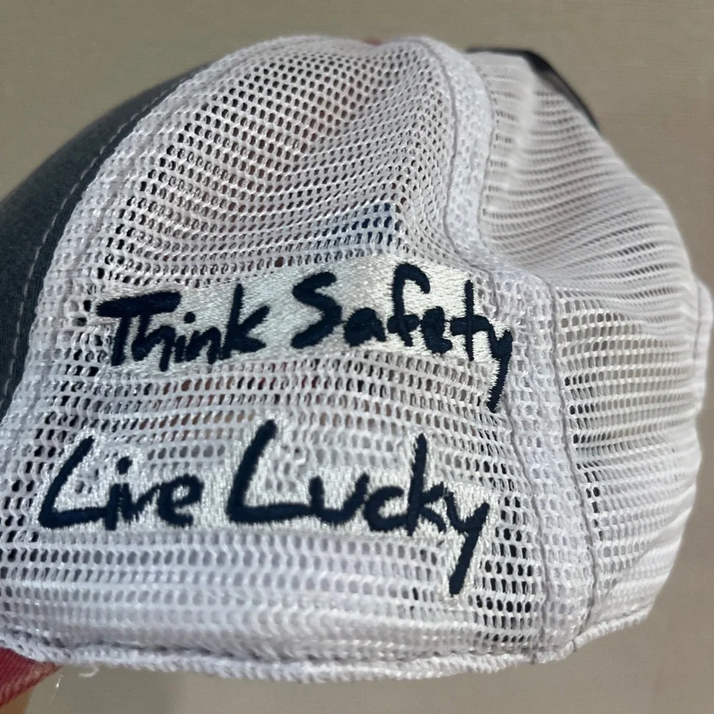 Standard 2T Vintage 3 Adjustable Hat, White Hat/3D USA Flag Clover - Picture 2 of 10